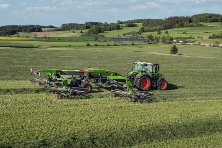 Nueva generación del Fendt Former 14055 PRO