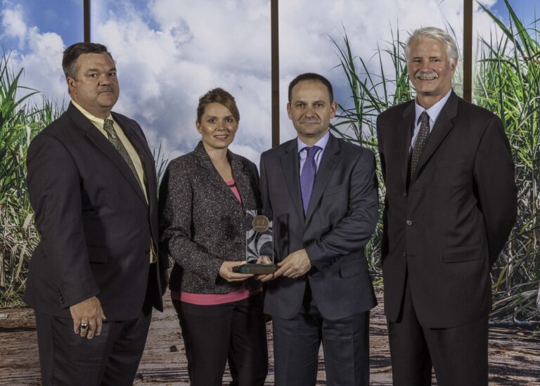 Bellota es reconocido por John Deere como proveedor “Hall of Fame”