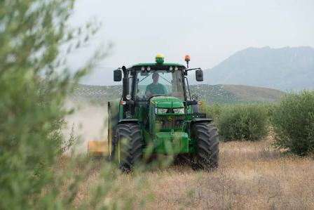 Venta de maquinaria y tractores agrícolas de febrero de 2019