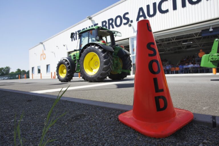 La compañía de subastas Ritchie Bros. participa en la feria de maquinaria Agraria