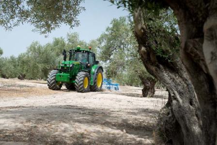 Venta de maquinaria y tractores agrícolas de marzo de 2021