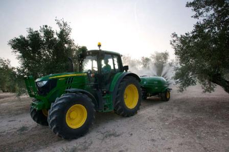 Venta de maquinaria y tractores agrícolas de noviembre de 2015