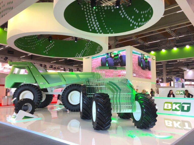 DEBUT DE BKT EN AUTOMECHANIKA 2018