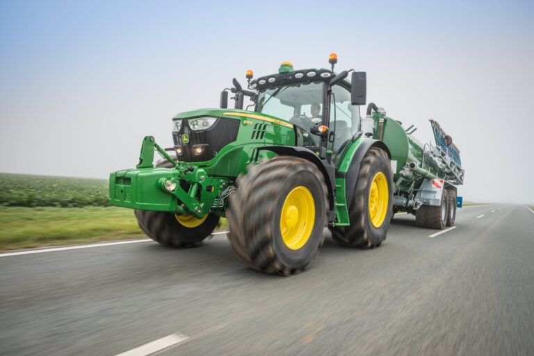 Nuevos motores de fase IV/FT4 para los tractores de las series 6R y 6M