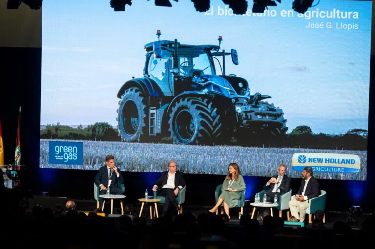 New Holland reafirma su liderazgo en sostenibilidad con la presencia en el Green Gas Mobility Summit 2023