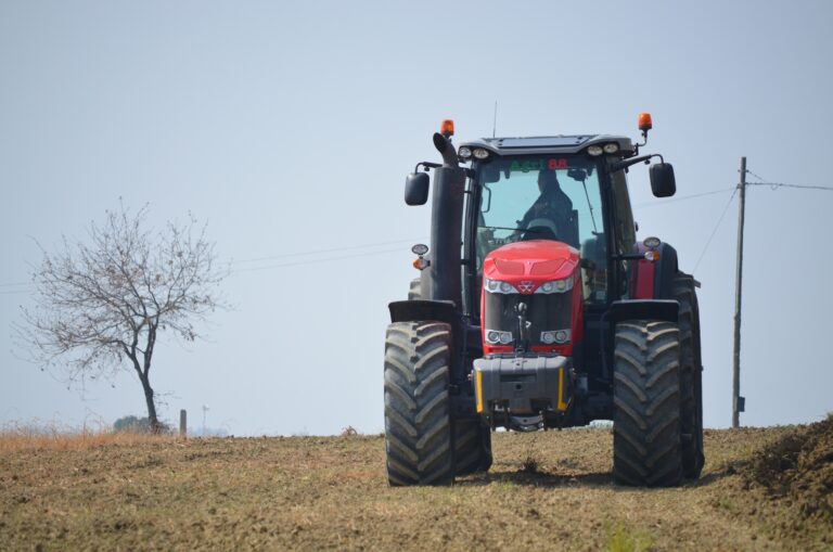 BKT presenta en sima 2015 – París, sus nuevos neumáticos AGRIMAX SIRIO