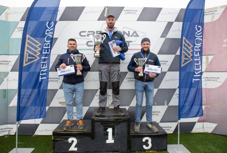Trelleborg premia al “Tractor Driver of the Year 2022”  tras una jornada de competición en el circuito de Cremona, Italia