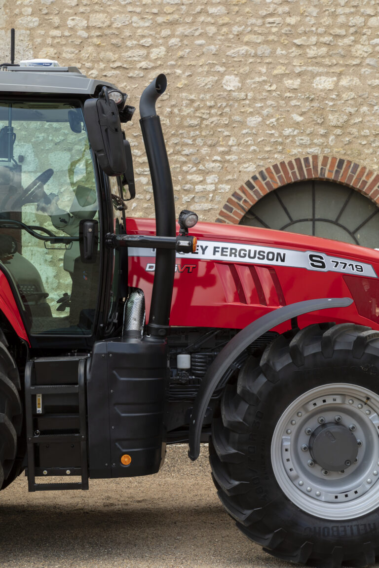 Massey Ferguson cumple con la estricta Fase V con una tecnología sencilla y sin necesidad de mantenimiento