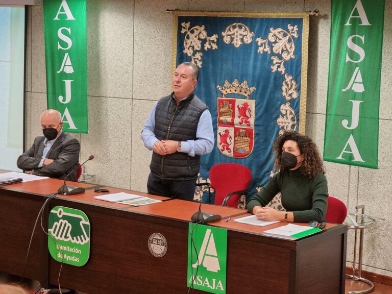 Asaja prepara a su equipo técnico para asesorar a los agricultores y ganaderos en la transición del campo de Castilla y León a la nueva PAC