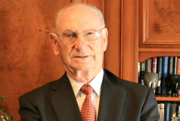 Fallece el histórico dirigente agrario, José Vicente Aguado Tronchoni, fundador de AVA y de ASAJA