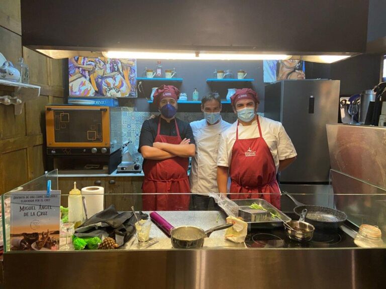 Una opción gastronómica sobresaliente en sostenibilidad y excelencia Las carnes de lechal, cordero y cabrito para las futuras estrellas de la gastronomía andaluza