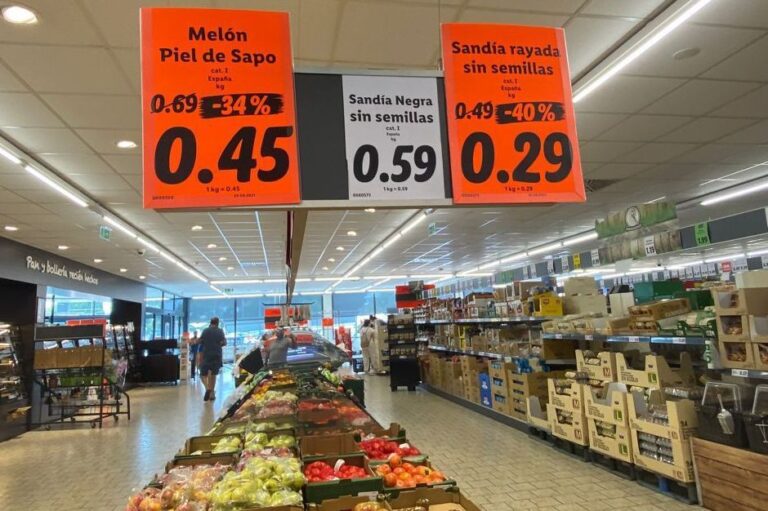 Asaja Valencia AVA denuncia una oferta de Lidl de sandía a 0,29 €/kg donde “el agricultor pierde hasta la camisa”