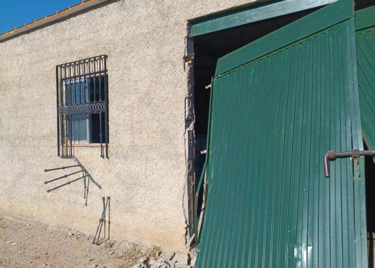 Los ladrones saquean los pozos de riego de Camp de Morvedre y la Plana Baixa