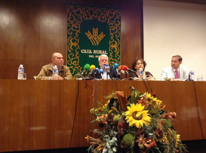 Organizaciones Agrarias, regantes y alcaldes advierten que los fondos europeos no pueden ser un cheque en blanco para autorizar un dragado insostenible y con graves consecuencias medioambientales, sociales y económicas