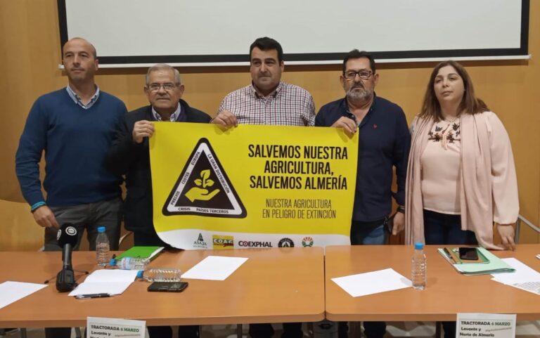 Almería, El sector agrario convoca el viernes una tractorada en la comarca de los Vélez