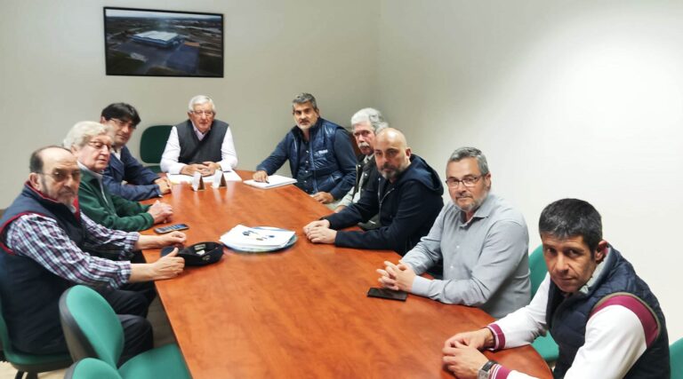 ASAJA Alicante y los regantes convocan una protesta el martes 17 de mayo contra el recorte del tasvase Tajo-Segura
