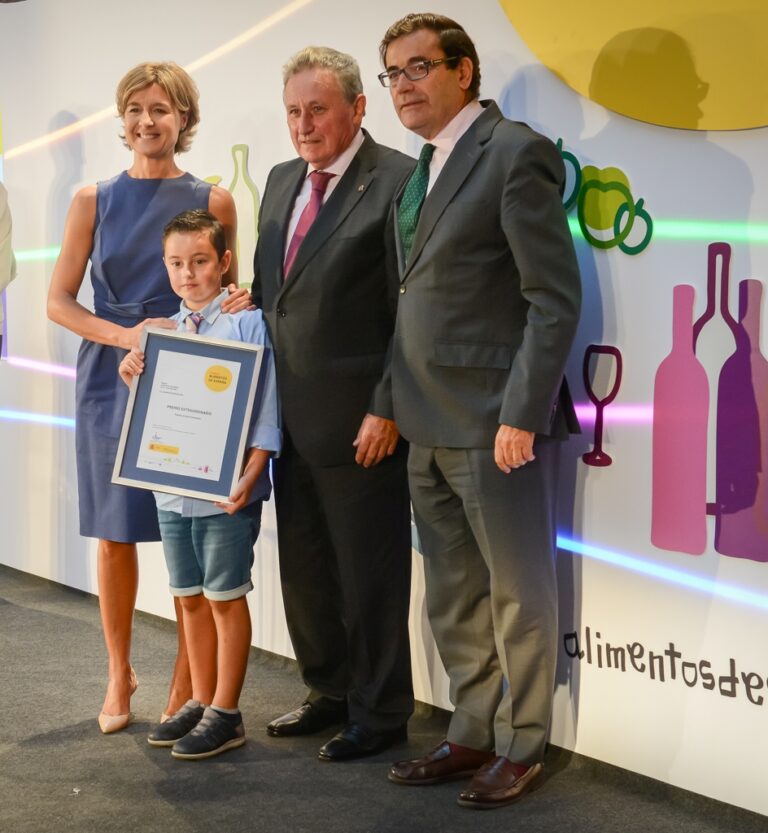 Ramón Artime recibe el premio extraordinario Alimentos De España