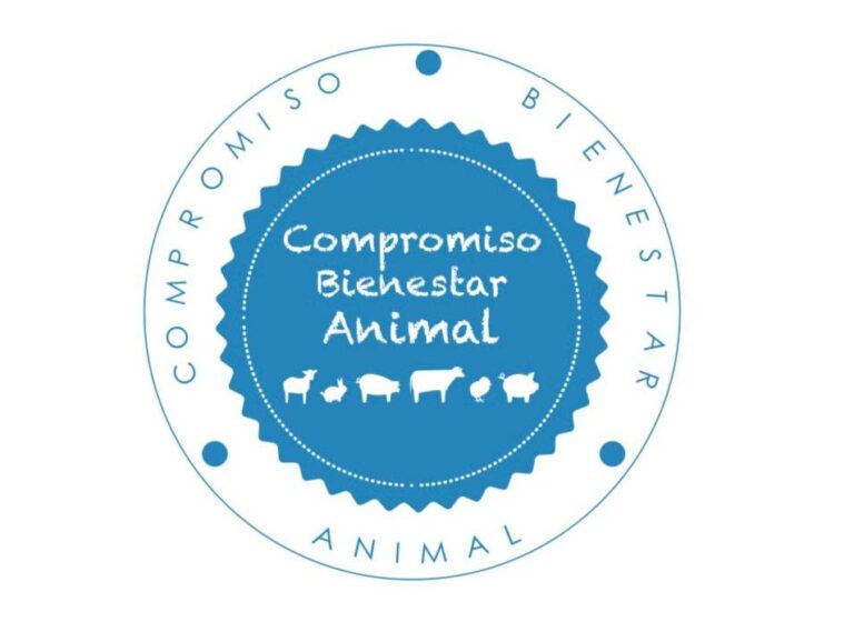 El sector de la producción animal presenta el sello ‘Compromiso Bienestar Animal’