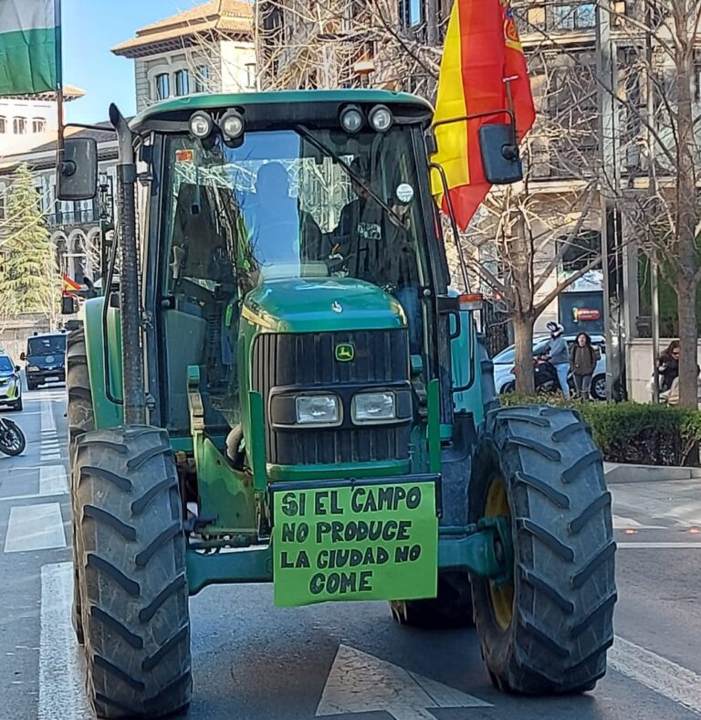 La Subdelegación del Gobierno en Granada limita el derecho de manifestación de los agricultores y ganaderos