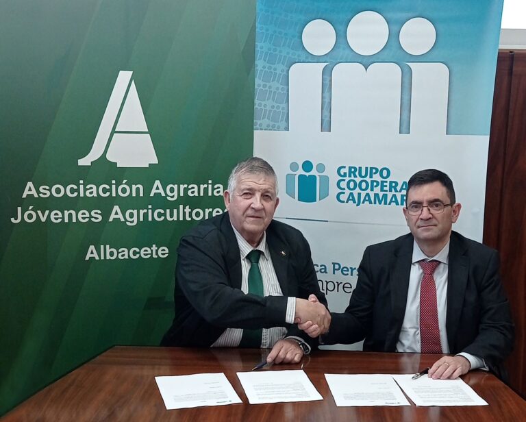 Cajamar y ASAJA Albacete colaborán en la tramitación de las ayudas de la PAC