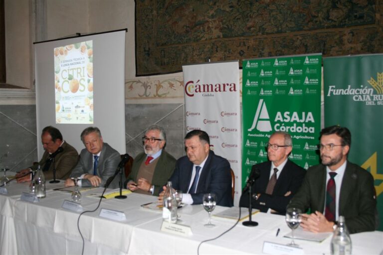 Más de 150 agricultores asisten a la V Jornada de Cítricos para abordar los retos del sector ante los nuevos acuerdos comerciales