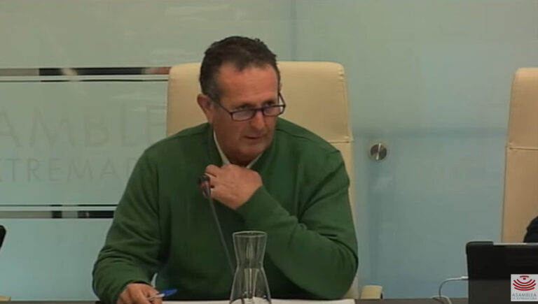 Apag Extremadura Asaja ha expuesto hoy en la Asamblea de Extremadura la inseguridad jurídica que creará la propuesta de ley del PSOE sobre las zonas ZEPA