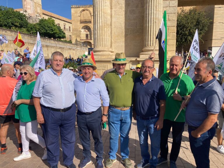 Apag Extremadura Asaja defiende los intereses de agricultores y ganaderos extremeños en Córdoba y rechaza las políticas implantadas desde Europa