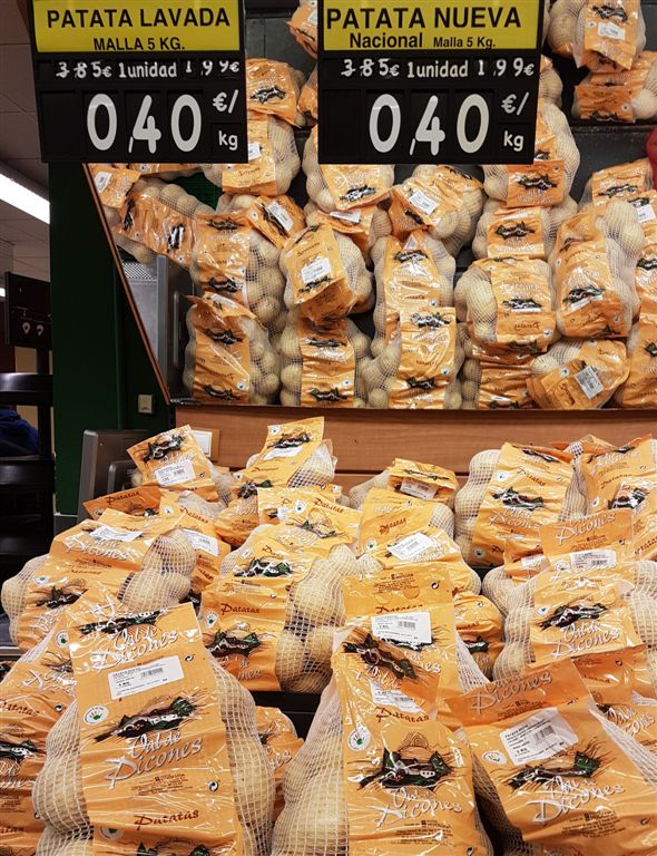 Asaja Castilla y León denuncia la práctica “engañosa y reiterada” de la distribución de vender patata importada como española