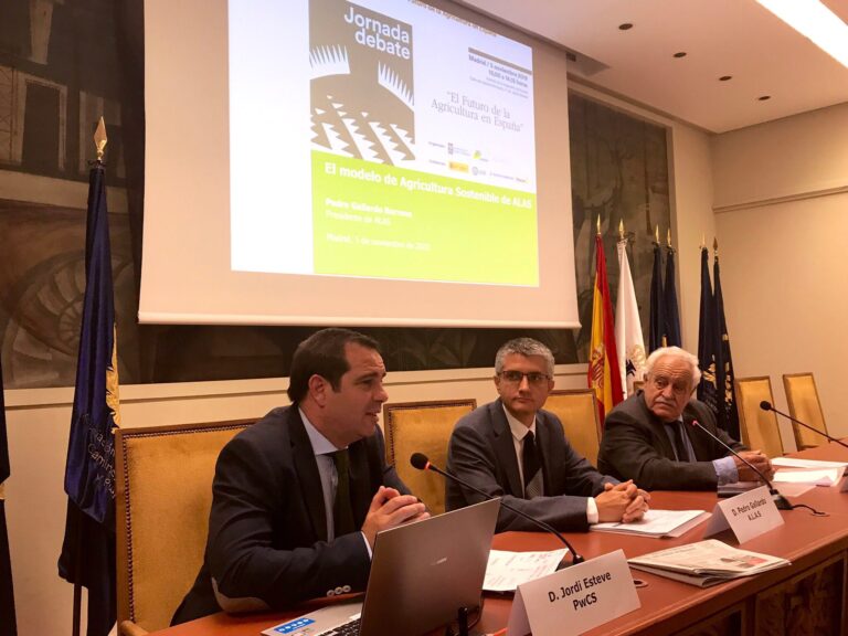 Consenso político en apostar por la innovación y el desarrollo de la tecnología para asegurar el futuro de la agricultura sostenible en España