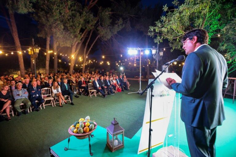 Noche de la agricultura alicantina: Asaja Alicante anuncia que trabajará para mejorar la rentabilidad agraria y se mantiene firme en su defensa por el Trasvase Tajo-Segura