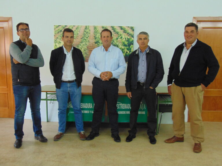 APAG Extremadura ASAJA, única organización agraria que se presenta a las elecciones del Consejo Regulador DOP Cava