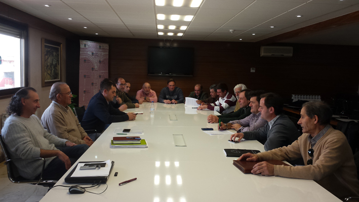 El sector ganadero propone a la Administración 10 medidas para el control de la tuberculosis bovina