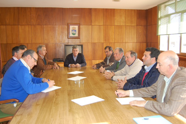 APAG Guadalajara- ASAJA apoya a los agricultores de Jadraque contra el cierre de la OCA