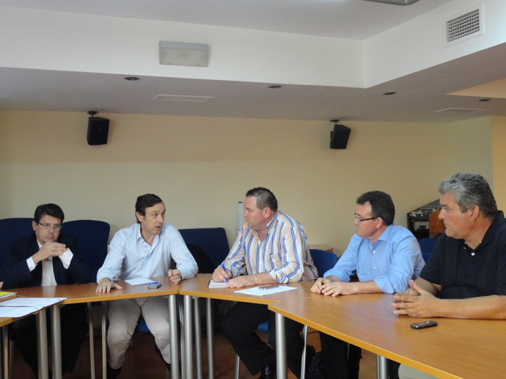 ASAJA Almería pide amparo ante Hacienda a los Diputados nacionales Hernando y Matarí