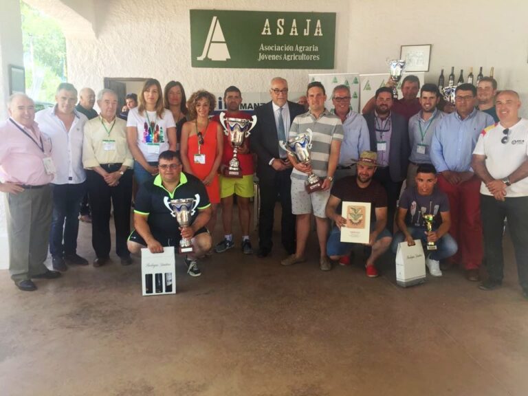 (FERCAM) El conquense Santiago García gana el Concurso de Habilidad con Tractor de ASAJA