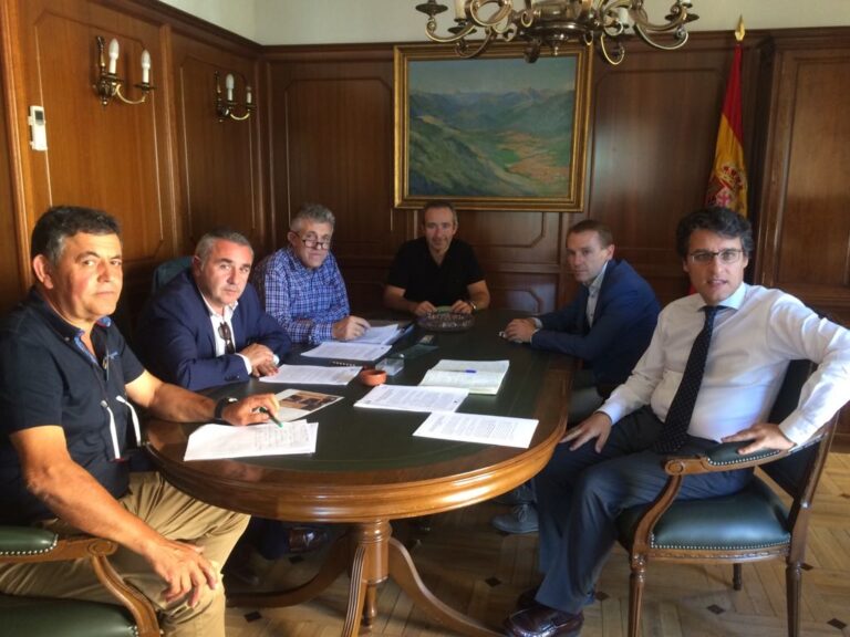ASAJA reclama al Ministerio de Agricultura  la creación de una interprofesional de fruta dulce