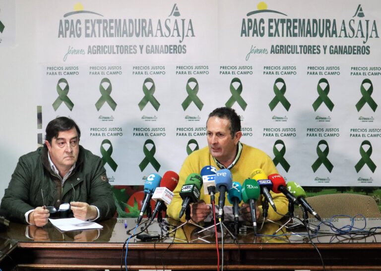 Asaja en Extremadura cortará 11 carreteras de la región como protesta por los bajos precios