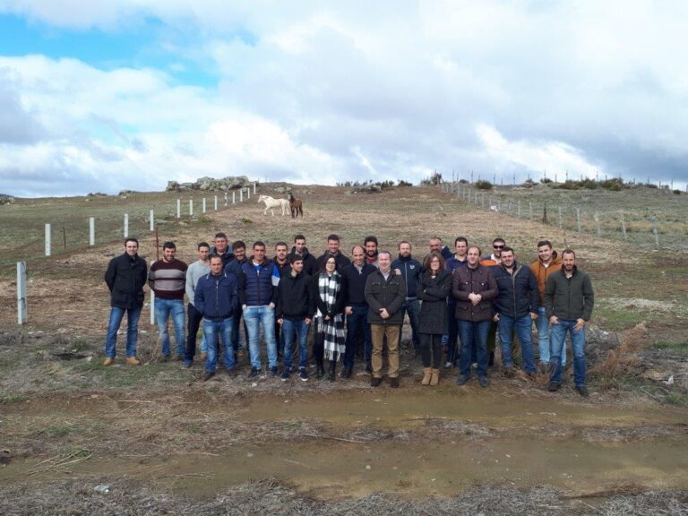 ASAJA de Ávila critica que once días después de convocarse las ayudas de primera instalación, la plataforma para su tramitación no funciona