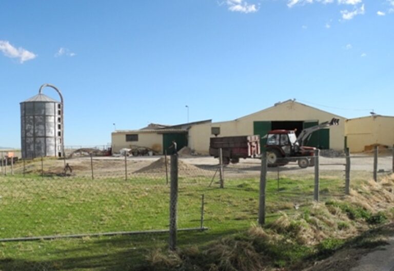 León. Las nuevas normas urbanísticas provinciales son más restrictivas para construir naves agroganaderas