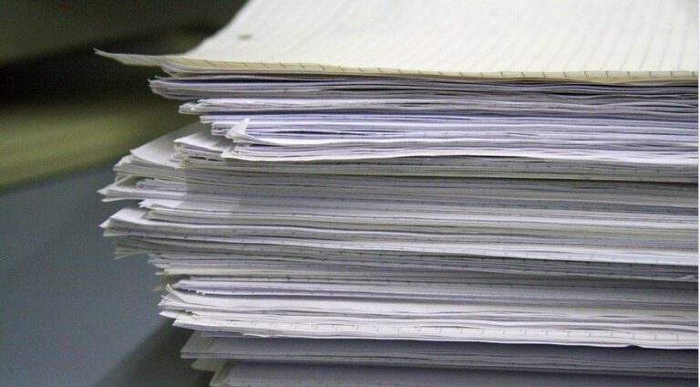 Asaja CLM plantea al Decanato de Registradores los problemas de las explotaciones prioritarias