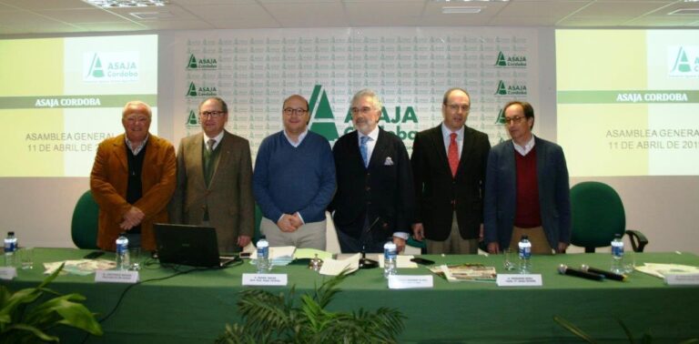 ASAJA CÓRDOBA celebra su asamblea anual con preocupación por la crisis del olivar y los cítricos