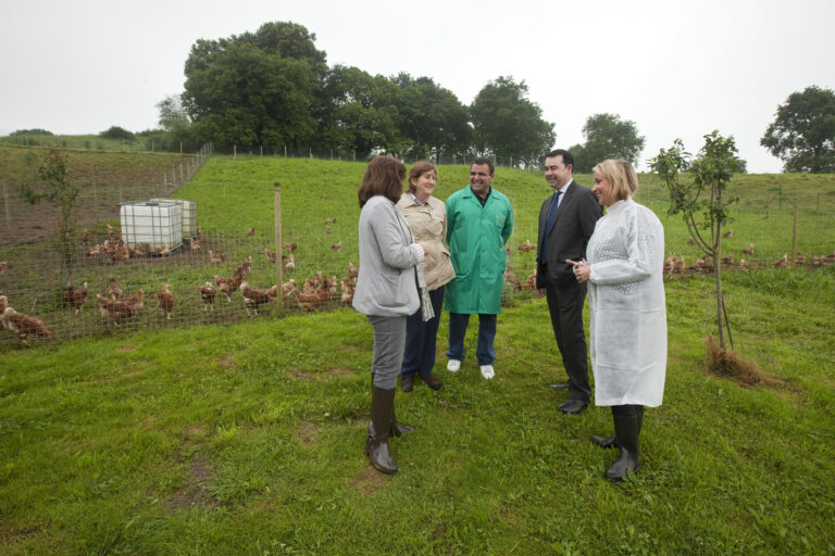 LA CONSEJERIA DE GANADERIA DE CANTABRIA APOYA LA GANADERIA ECOLOGICA