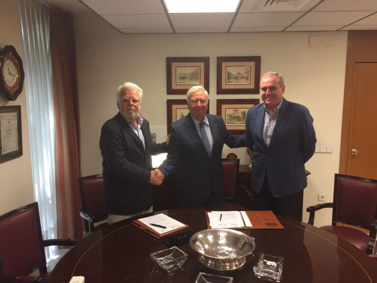 Asaja-Sevilla y la Fundación Caja Rural Del Sur renuevan su convenio de colaboración para impulsar y defender la labor del sector agrario