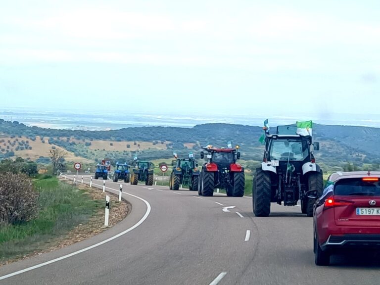 Apag Extremadura Asaja denuncia la actitud “sectaria y caciquil” de la Delegación del Gobierno con agricultores y ganaderos