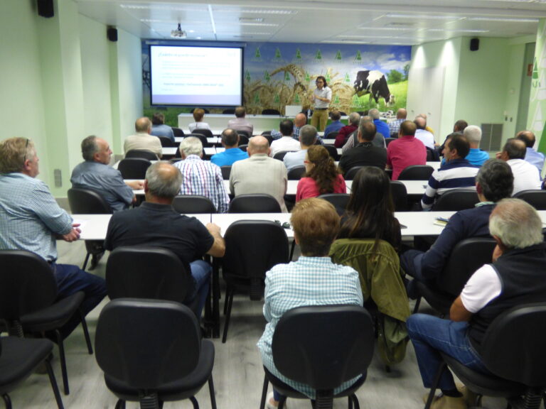 Asaja Palencia facilitará la reclamación judicial de las pérdidas de los ganaderos de lácteo