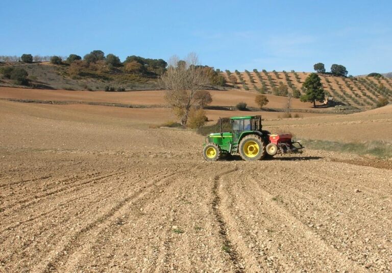 El campo granadino va a tener que parar