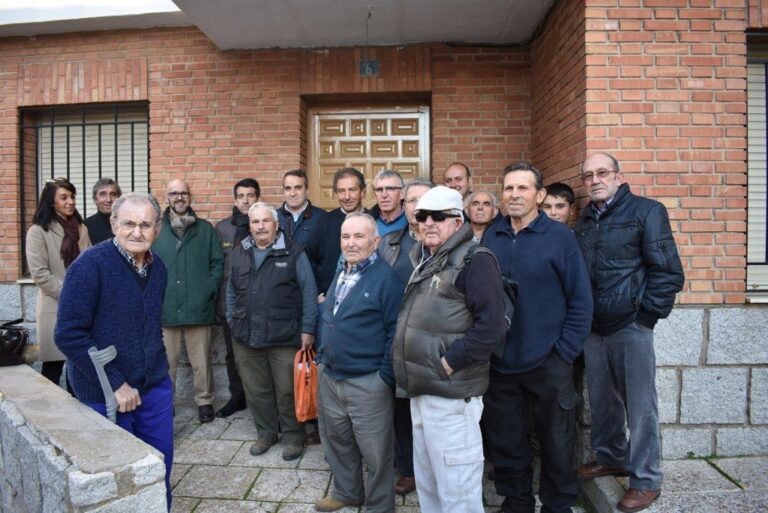 El ayuntamiento de Sonseca clausura el acceso a la casa de los agricultores de la localidad