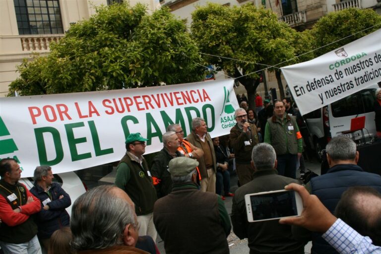 Asaja Córdoba: Más de 4.000 personas participaron ayer en la concentración en defensa de la caza