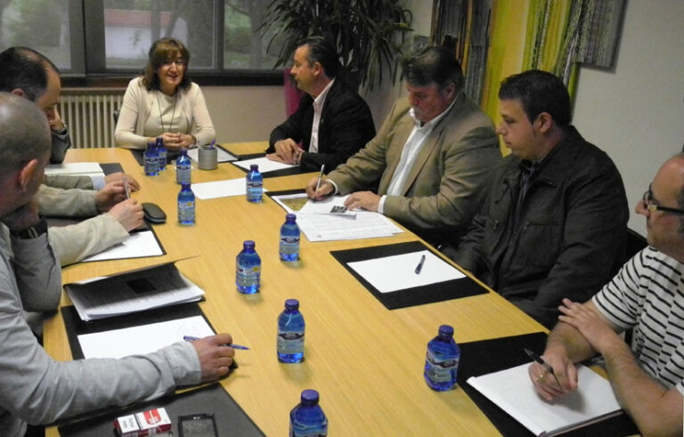 ASAJA Castilla y León se reunió hoy con la Viceconsejera para pedir soluciones a las plagas que se extienden en el cereal de  la región y no responden a ningún tratamiento