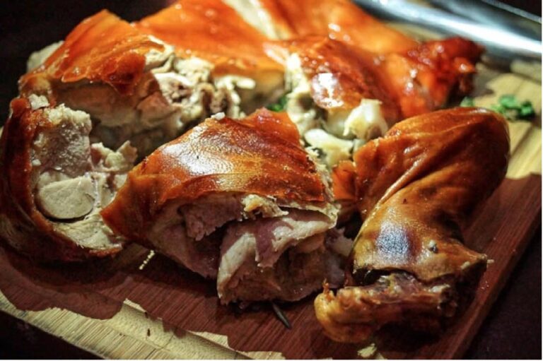 Asaja Salamanca hace entrega de los premios de la campaña Los domingos come sencillo: chuletón, cordero o cochinillo